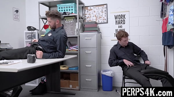 Two Security Guards Fuck Each Other to Fight the Boredom – Perps4k