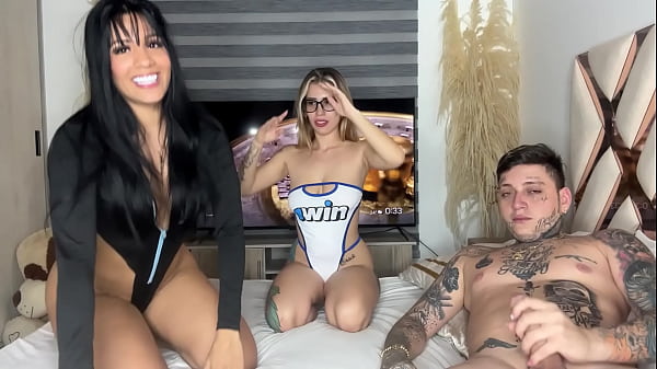 Juego verdad y reto con mis amigos y las cosas se salen de control - Parte 2