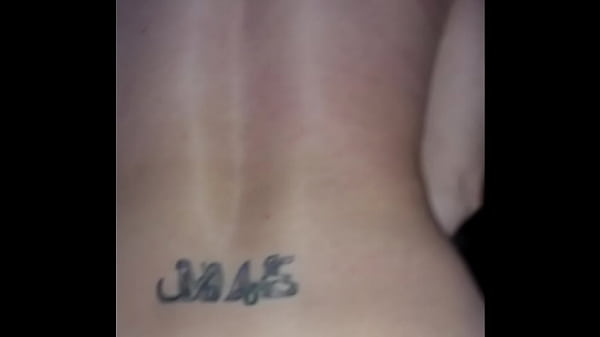 Fit MILF gets fucked in car after gym