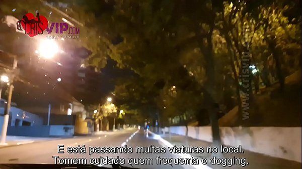Fui na praça da putaria com o corno e dois carros me seguiram, resolvemos fazer uma brincadeira gostosa. - Dogging 7 - Parte 1/2 - Cristina Almeida