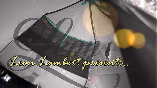 Gloryhole for a really horny blonde and uncontrollable cum with a ruined orgasm in her small oily hands