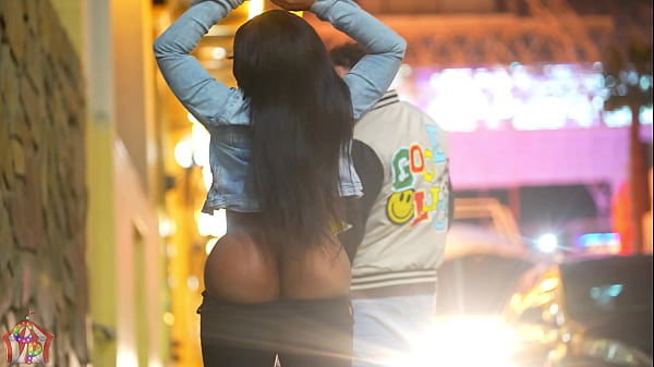 Lola B Cheats On Her Boyfriend With Gibby The Clown At The 4 Queens Hotel In Las Vegas