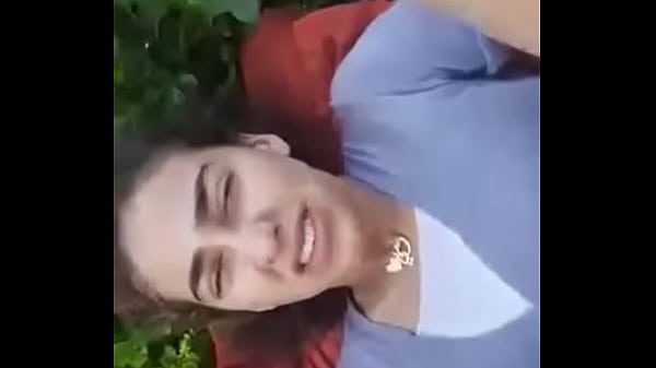 Sexo anal com namorada