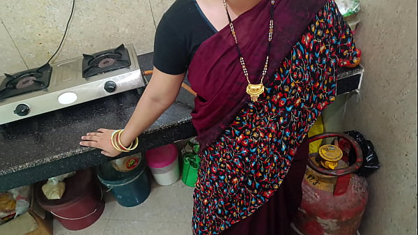 Step aunt was explaine how to sex with girlfriend she was injoy and sucking dick in mouth and ashole closeup fucking in bedroom in clear hindi audio