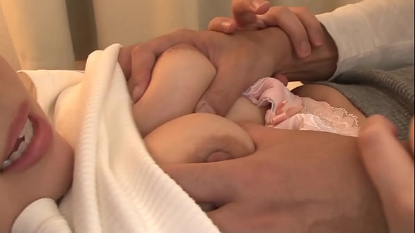 https://bit.ly/3FDDYeq　巨乳家庭教師は自分の胸が露出してる事が原因で生徒が勉強に集中できない事を知り先生には触らないという条件付きで優しくチ○ポをシゴきはじめるが… 先生のおっぱいが気になって全然集中できません！！【パート3】