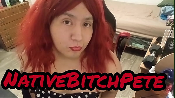 Meleg öltözködős maszturbálás nagy segggel