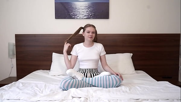 New Sydney 18 year hairy teen girl tries her first anal. 100% anal