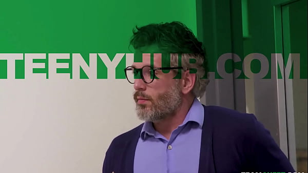 Big Booty Athena’s Teacher Fantasy: Gracie’s Wild School Day