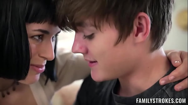 XXFam-StepSon Becomes Man Of The House