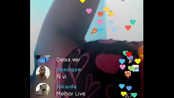 busty brunette Thumbnail