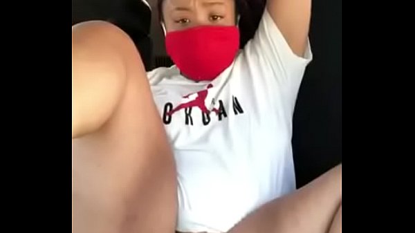 Mzansi girl masturbates in a car