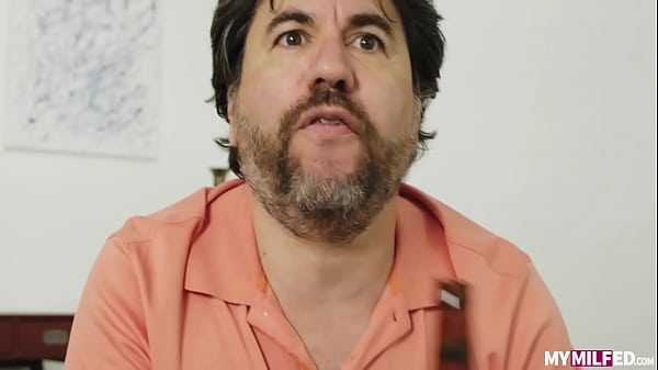 Rachael Cavalli Trying To Bond With Stepson