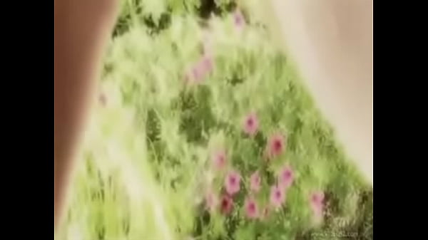 Loira gata de babydoll