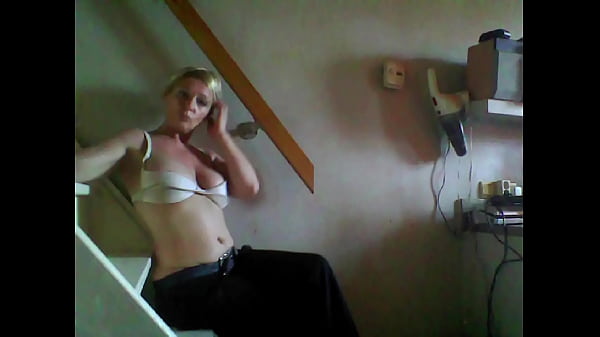 Ellen goos crazy Thumbnail