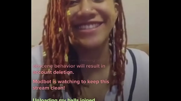 Váratlan elélvezés élő adásban