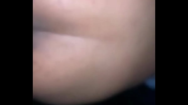 amiga irmã queria tirar uma soneca na minha cama