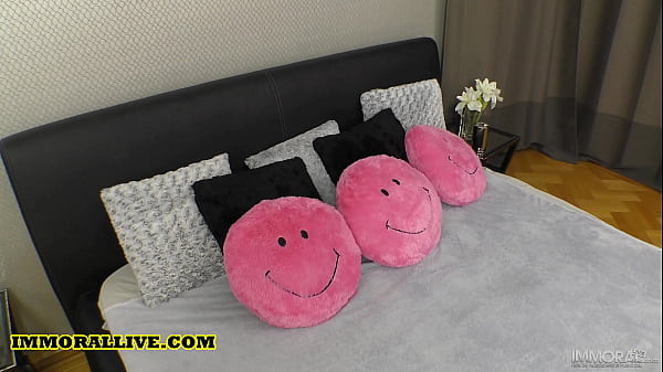 STEP MOM SQUIRTING HAIRY PUSSY Angel Wicky Drenches Stepson - Immoral Live