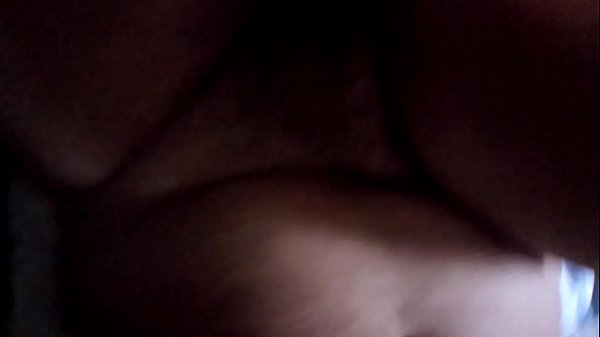 En snabb oralsex med min flickvän och sperma i ansiktet En snabb oralsex med min flickvän och sperma i ansiktet