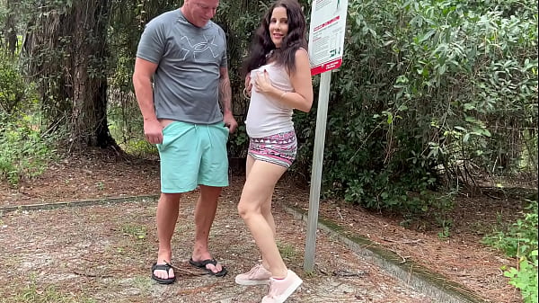Dawnlayla – Blow Job in a Public Park!