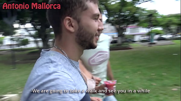 Showing How To Pick Up Hot Girls In Public To My Colombian Friend - Brian Evansx & Silvana Lee