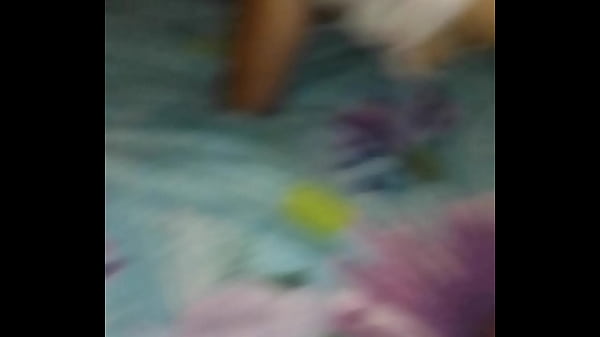 Sobrinho dando para a Erikka