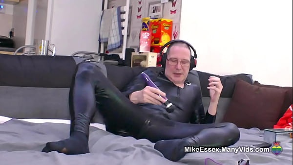 Big cock DILF Mike Essex masturbating my uncut cock