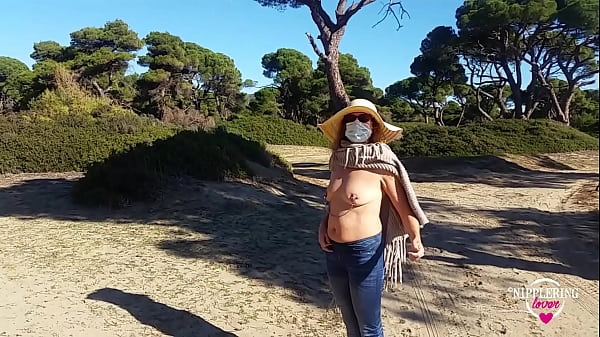 nippleringlover walking topless at public beach - pierced tits big nipples with nipplechain - flashing pierced pussy