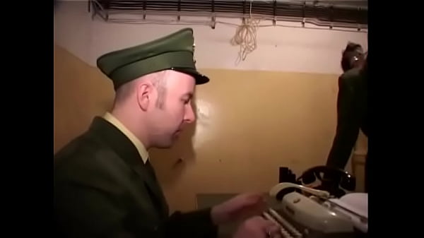 (AE58) Donna Lucia Scene in Prison