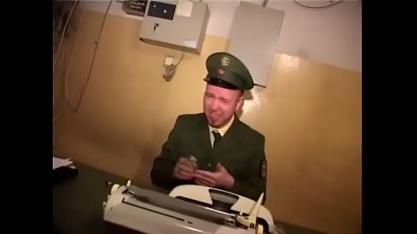 (AE58) Donna Lucia Scene in Prison