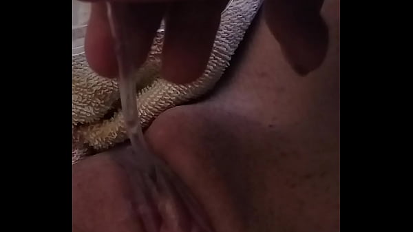 Catheter in wet pussy, can't stop peeing....