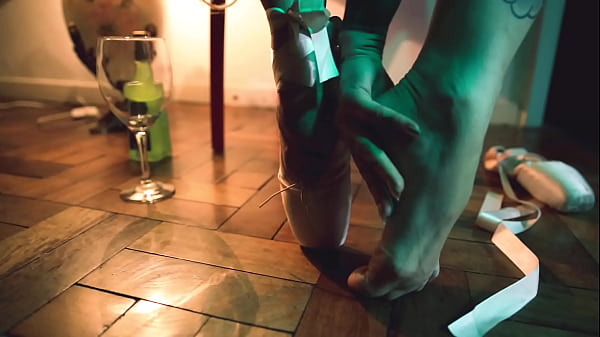 Sexy Fetish Ballerina Thumbnail