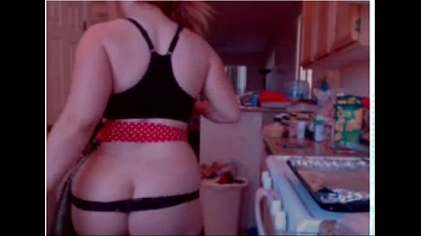 Sexy Redhead on cam Thumbnail