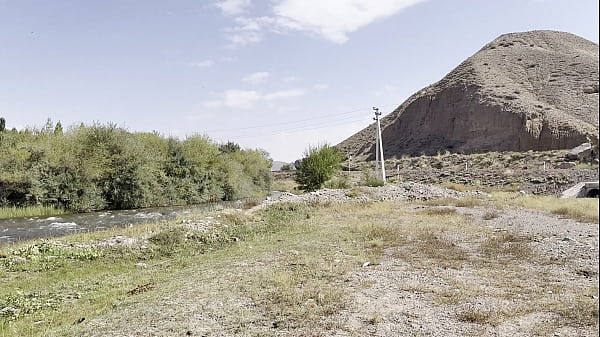 Compilação de mijando em público na natureza durante uma viagem! Ponto de vista!