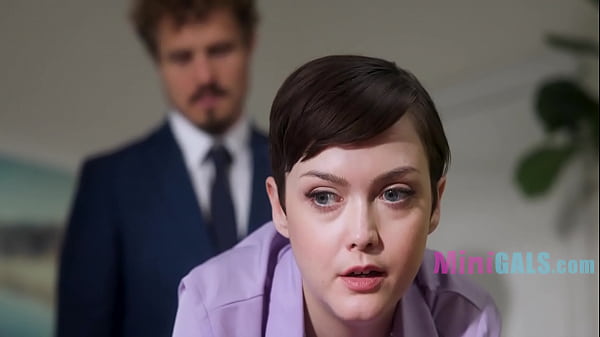 Small Size Seduction (Office Romance)