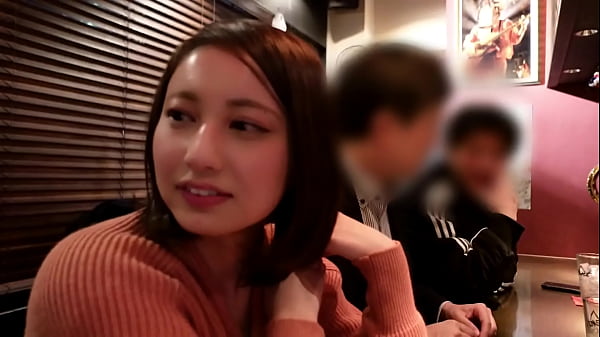 SEXO Amador. Madoka. Trabalhador de escritório. O que buscamos é um Paraíso mais prazeroso. Sexo comum não é suficiente! Ela gosta da humilhação, e seu namorado tem uma ereção completa