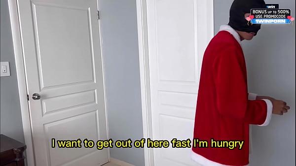 Stepmother got stucked and fucked on bed . English subtitles