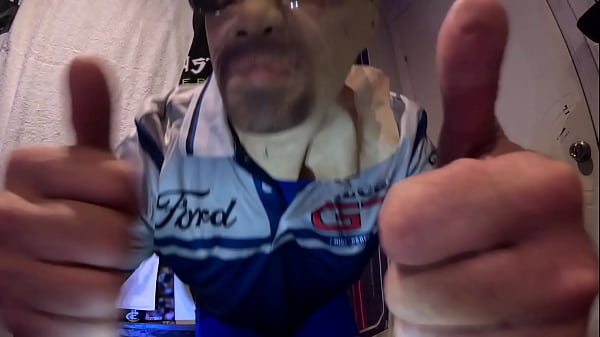 Walter White loves FORDS and big dicks and wet pussies is Bi