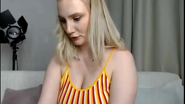 beautiful russian girl 4 Thumbnail