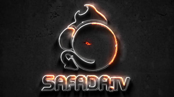 Quando ta calor e todo mundo quer ajudar a gostosa a varrer o quintal