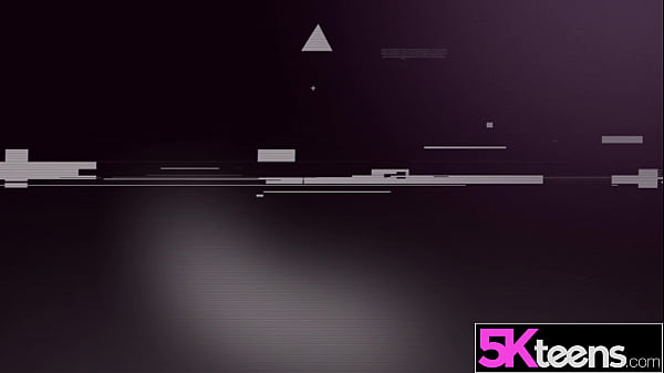 5KTEENS Caramella del X Gives Sloppy Head Before Fucking