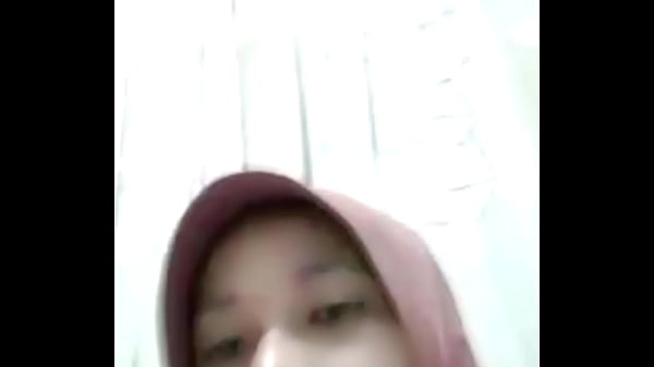 Vcs dengan selingkuhan mumpung suami lagi gak ada di rumah
