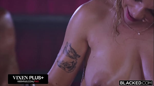 BLACKED Riley Reid Gets DP'd By Two Bulls