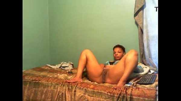RealEbonyCams.com - Real black Teen Milf Fingers Herself Webcam Thumbnail
