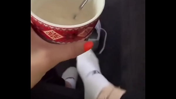 I wish you a nice start into the week!Today in white Nike socks ;)VIP on OF #feet #feetworld #fetisch #Nike #n ... Thumbnail