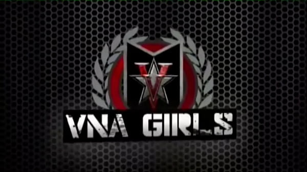 Sunny Lane And Jenna Foxx Enjoy Playing With Vicky Vette’s Sex Toy!