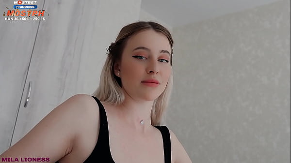 Stop Playing Roblox, I Miss Lovemaking so Much! Fuck Your Stepmother While Your Daddy Is Not At Home!