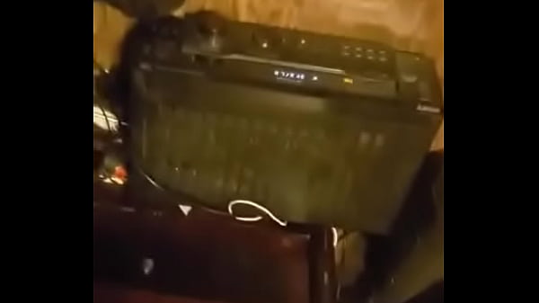 Jacksonville FL que LeeLee não aguenta aquele grande pau vermelho