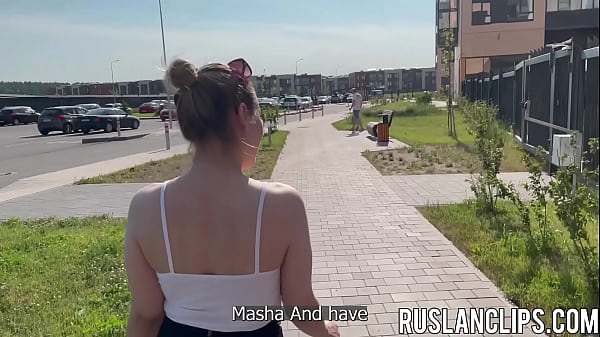 Katy Dee Earned Pocket Money By Flashing in Public