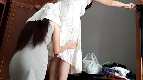 My housekeeper licks my ass - Girls fly orgasm