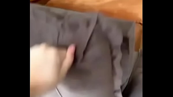 girl masturbating Thumbnail